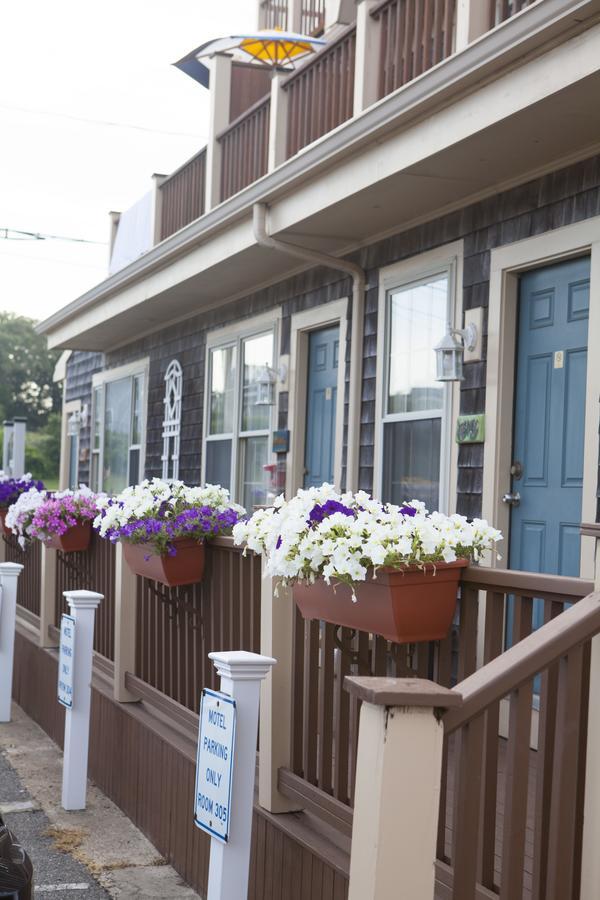 Seaside Inn Falmouth Bagian luar foto