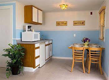 Seaside Inn Falmouth Bagian luar foto